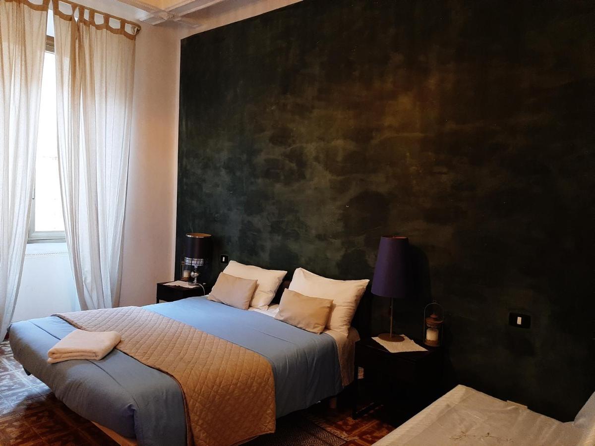 Trastevere Corner 8 *