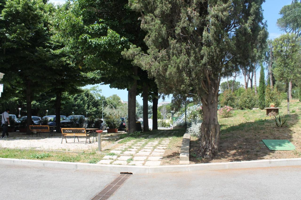 Guest house Casa Per Ferie San Juan De Avila Rome