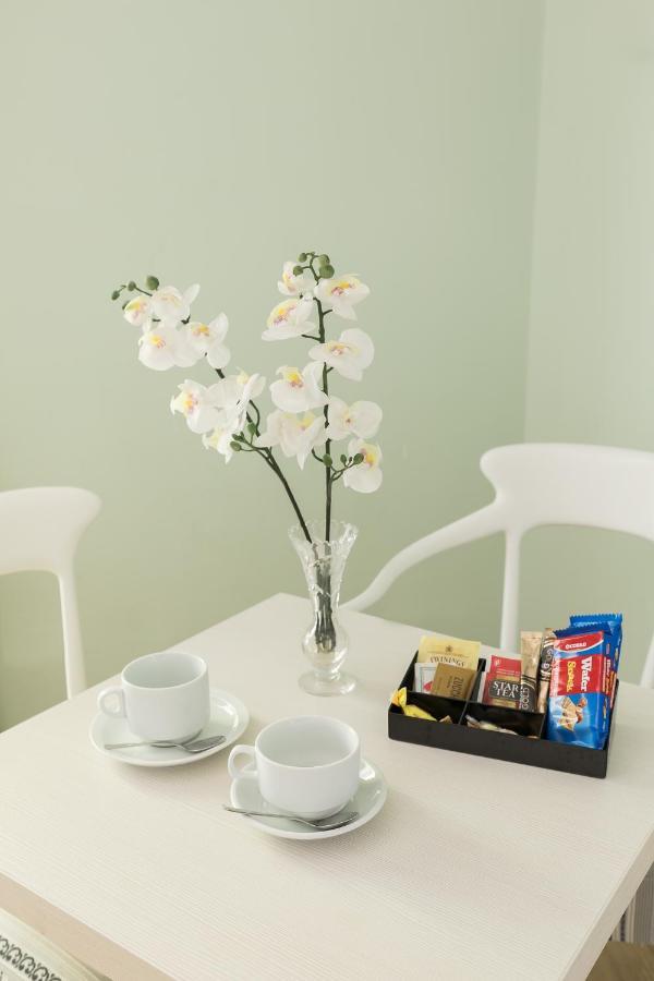Queen Meg Guest house *