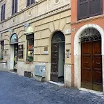 Chiavari Delux Apartment In Campo De Fiori