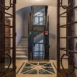 Clodio\'S Sweet Home-Vatican Walk