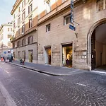 Vivilo Collection - Spanish Steps Macelli Apt With Private Terrace