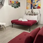 Smart Home - Trilocale Con Parcheggio Privato