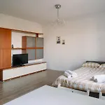 La Dolce Vita Rooms