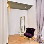 Elegant Suite Vibia 300 Mt From Colosseum