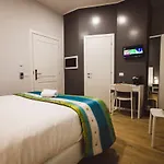 Angelina Rooms In Rome