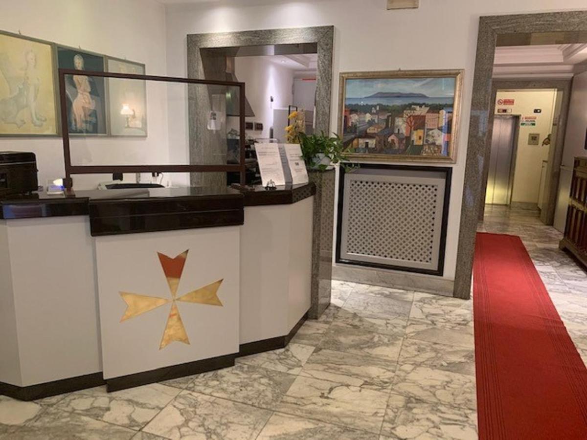 Hotel Croce Di Malta Rome