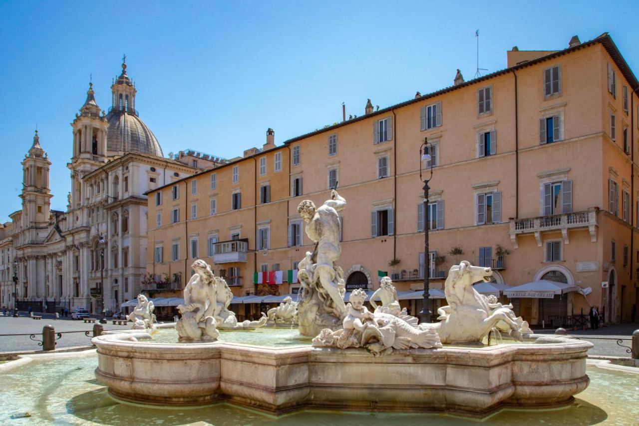 The Right Place 4u Navona Luxury Guest house