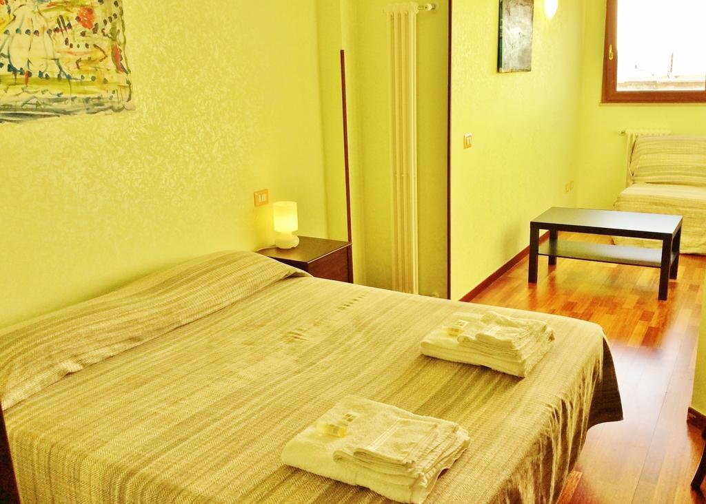 Travertino Bed & Breakfast Rome