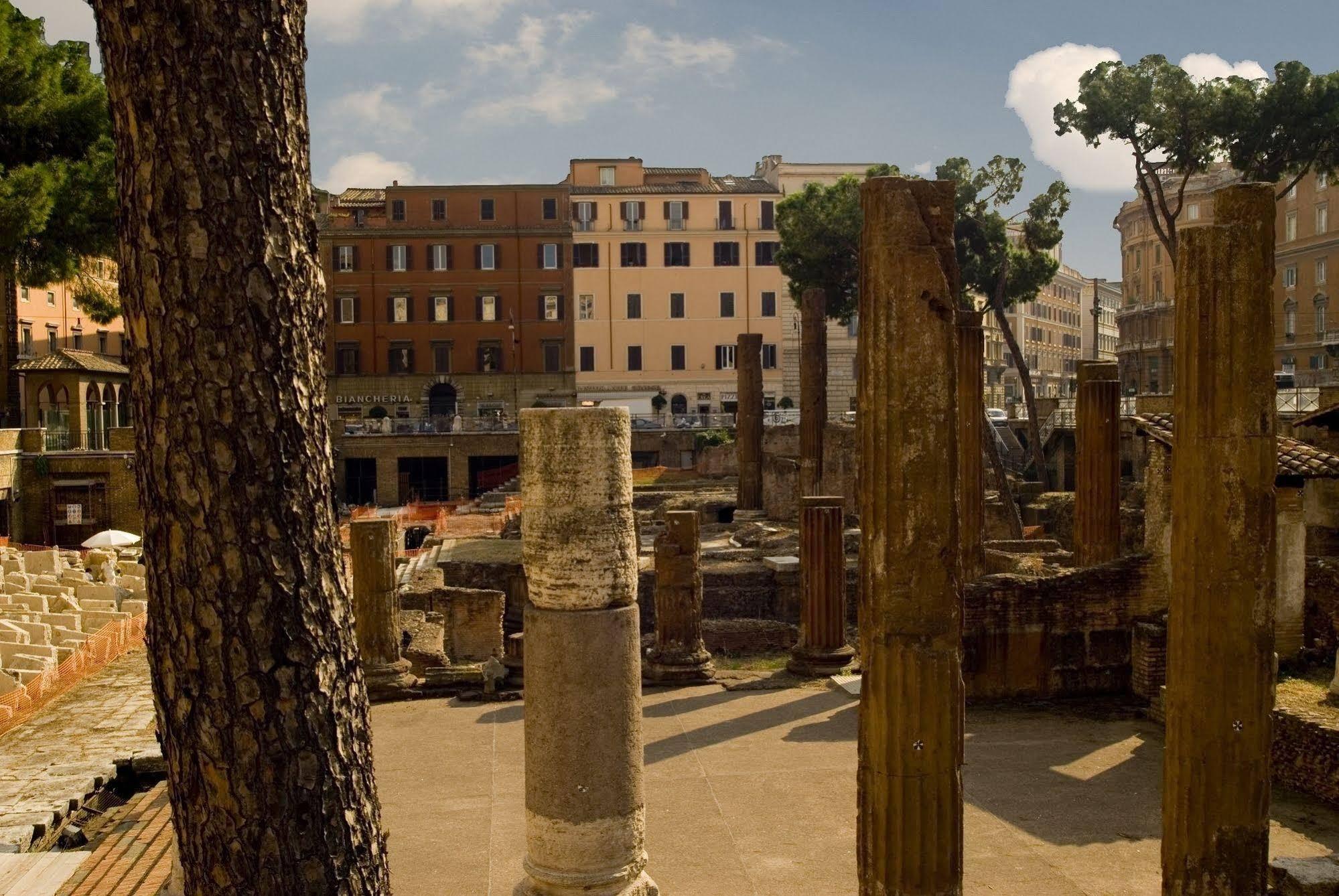 Residenza Gens Julia Bed & Breakfast Rome