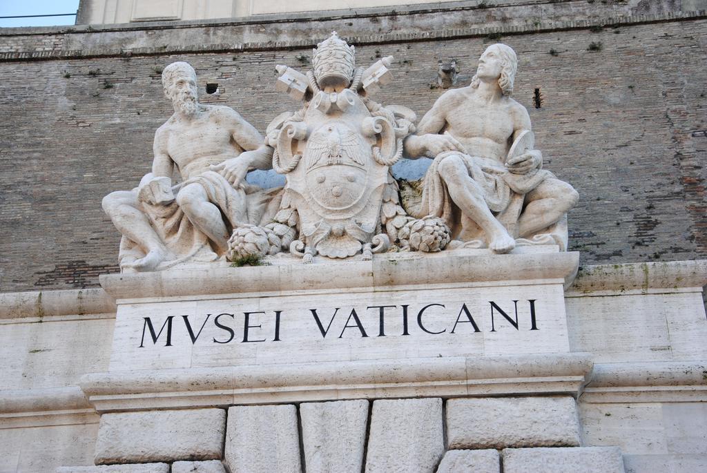 White Vatican Guest house 2*