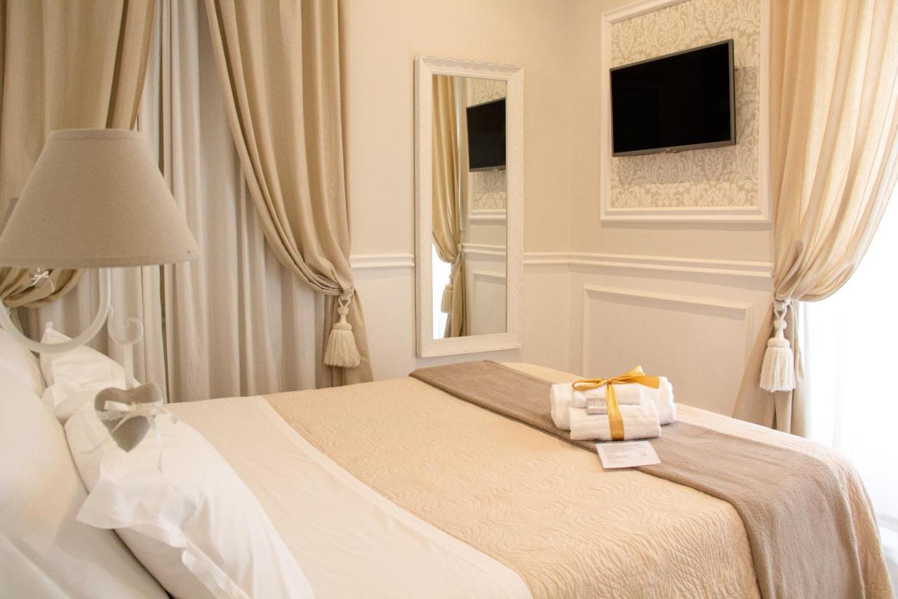 Charme & Chic Luxury Affittacamere 2*
