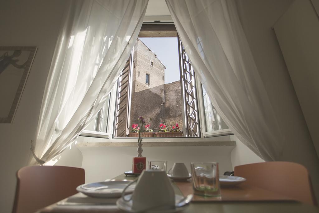 Maison Colosseo 3* Rome