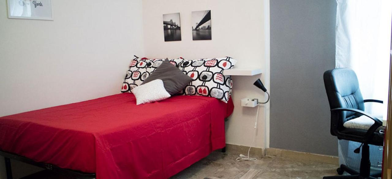 Kamchu Apartments: Viale Libia Guest house Rome