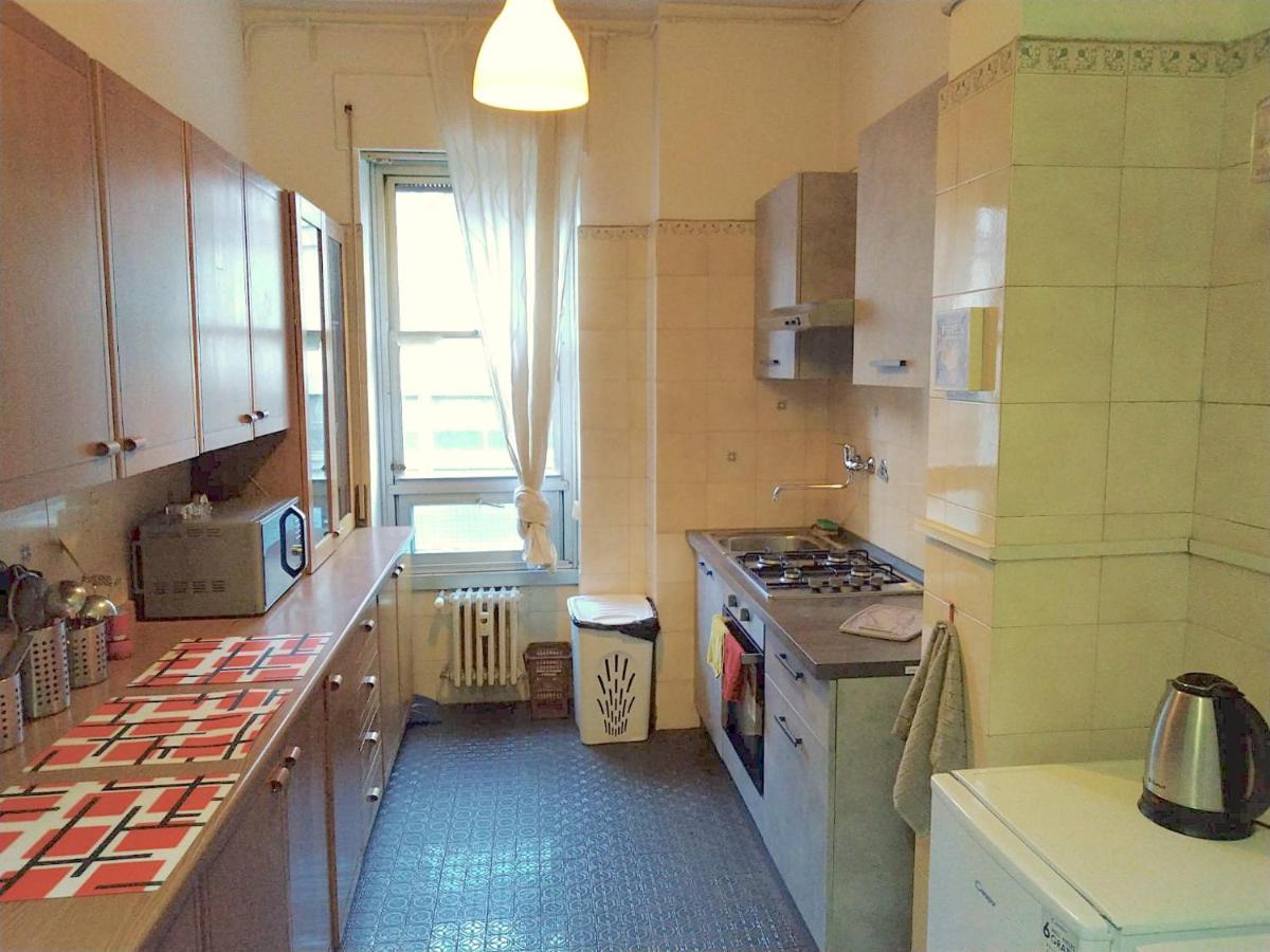 Kamchu Apartments: Viale Libia Guest house *