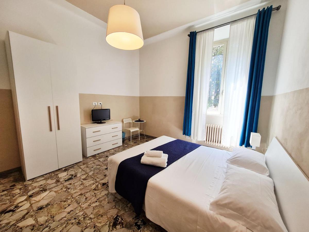 Sweet Life Guesthouse Guest house Rome