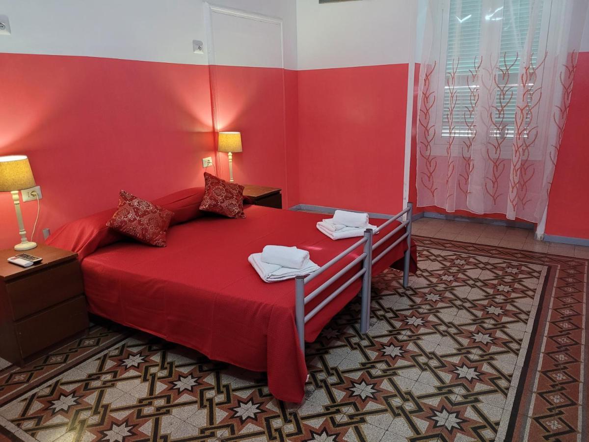 Hostel Relax On 247