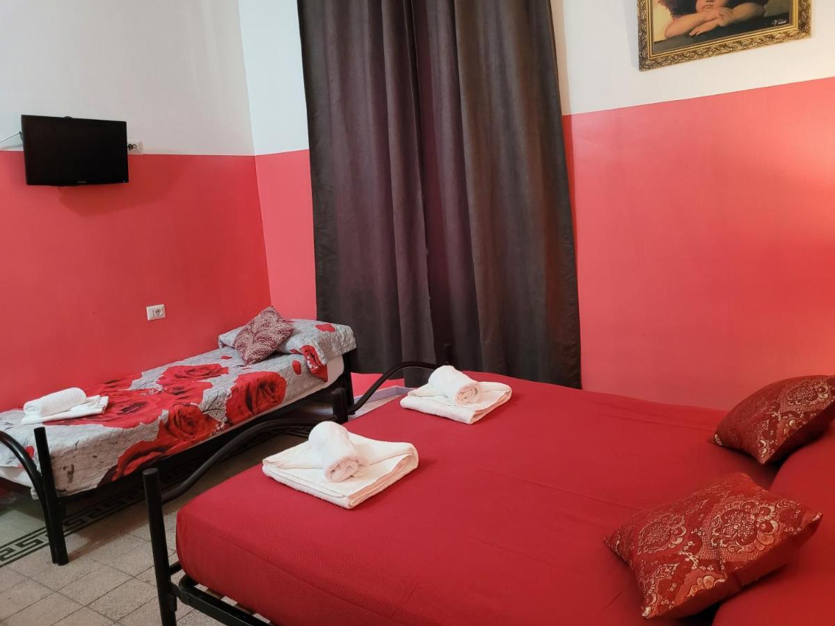 Hostel Relax On 247 *