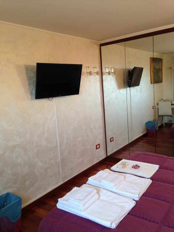 Bed & Breakfast Travertino Rome
