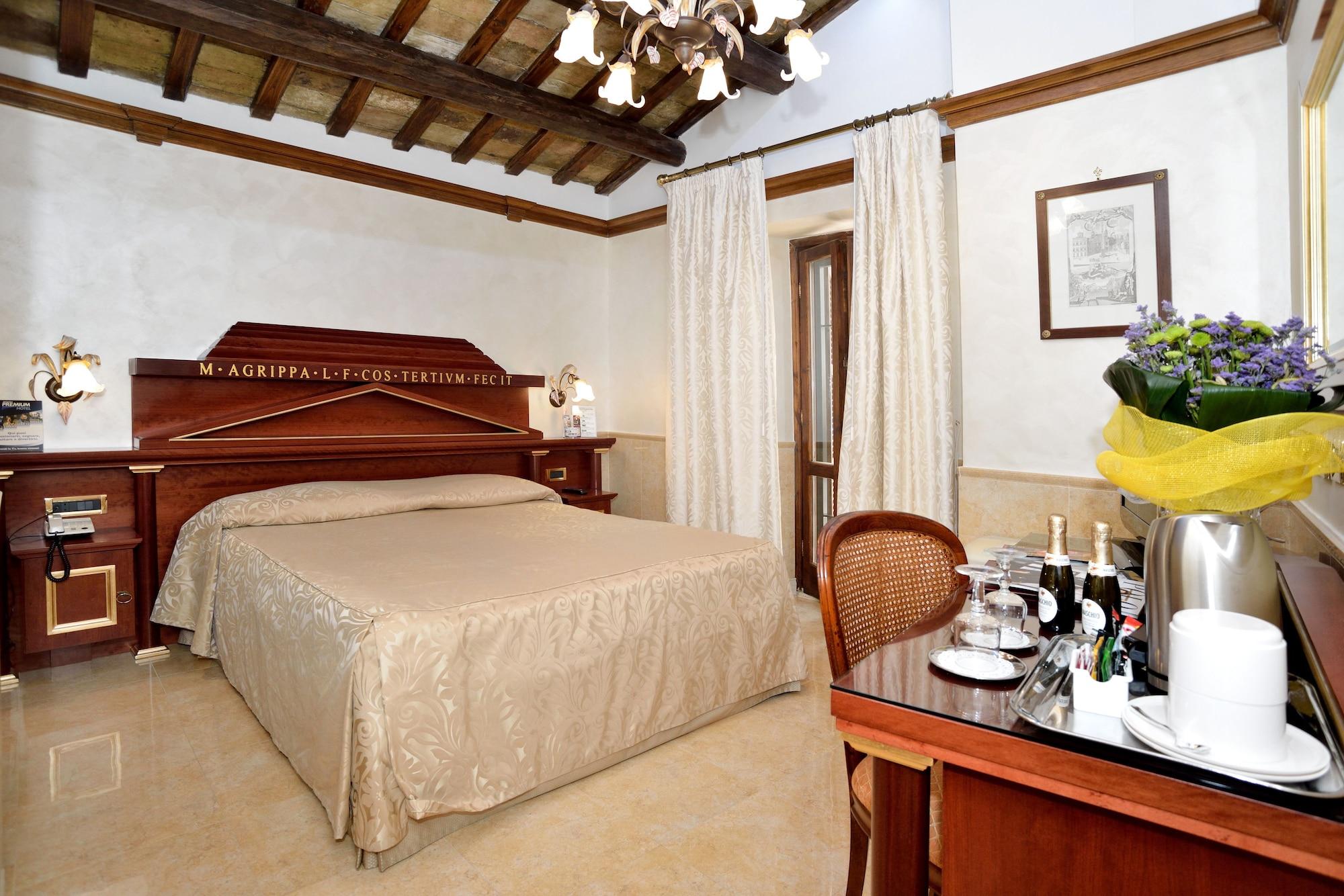Hotel Pantheon Rome