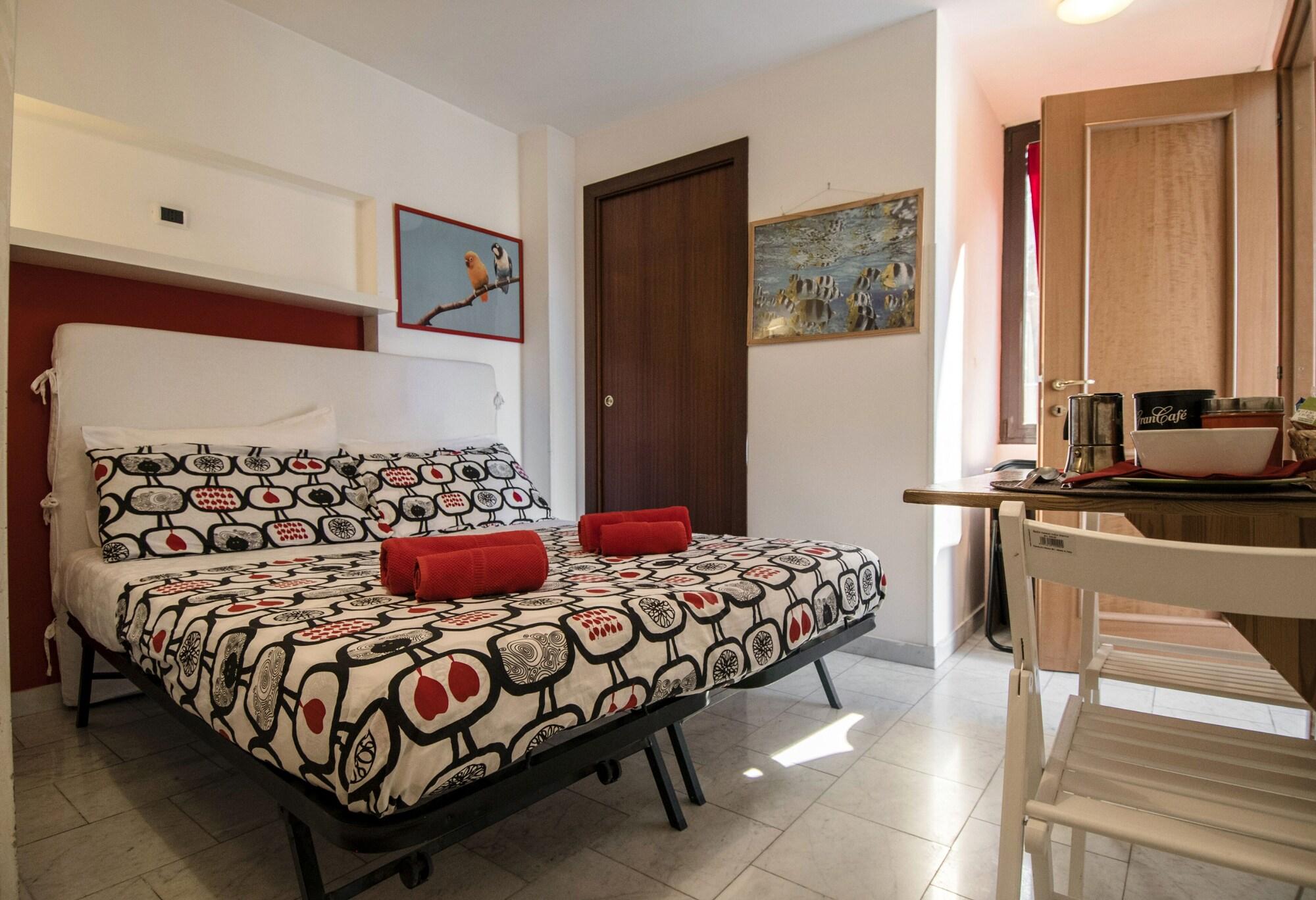La Voliera Bed & Breakfast Rome