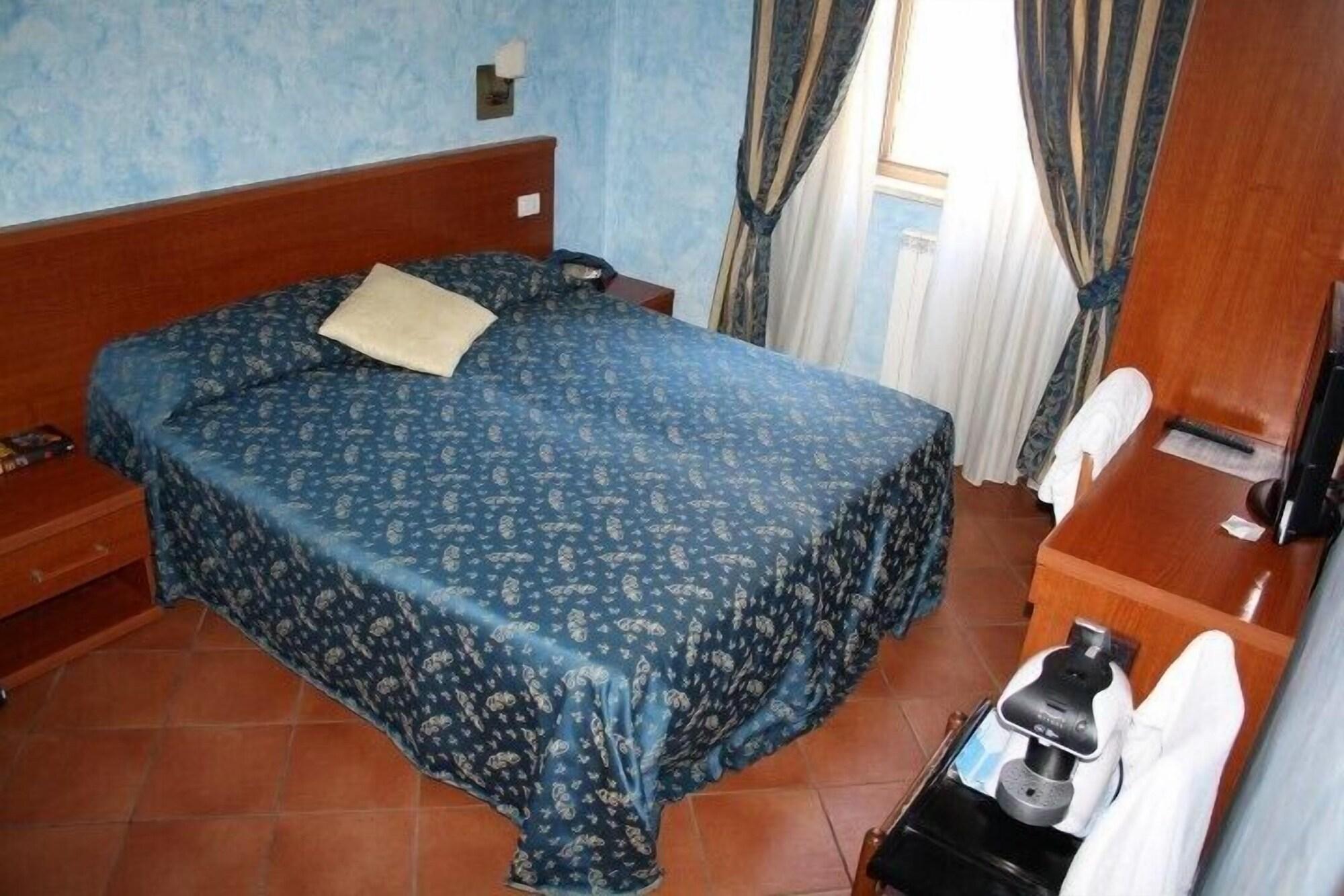 Toffa Place In 2* Rome