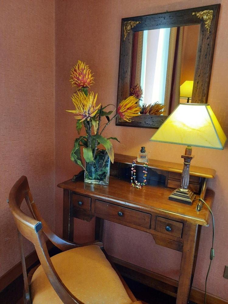 Guest house Domus Livia 3*