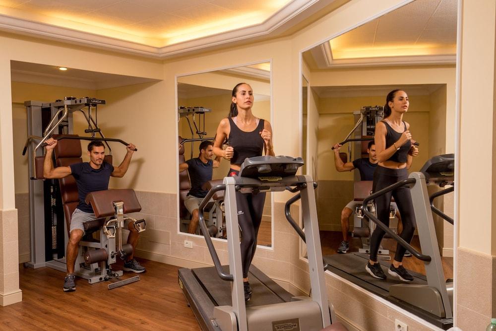 Hotel Donna Laura Palace By Omnia 4*