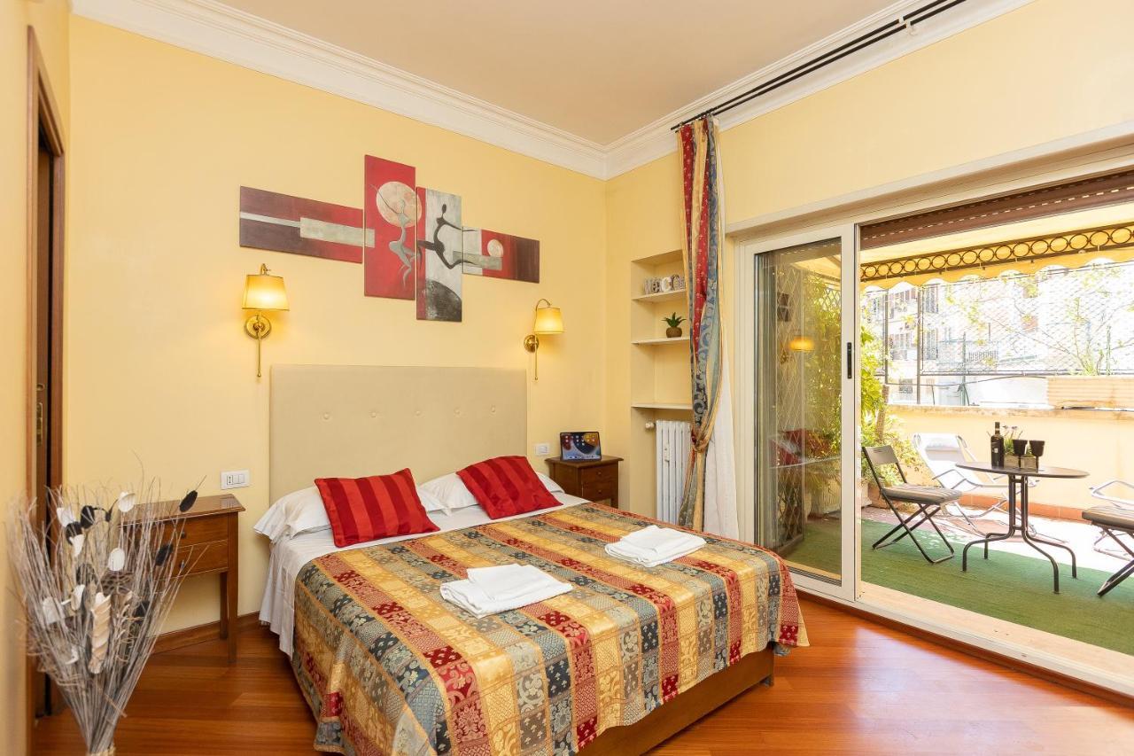 Internouno Deluxe Guest house 3*