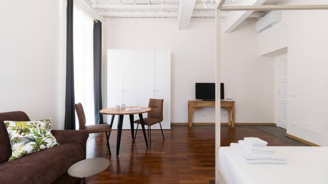 Apartment Italianway - Barberini Elegantia