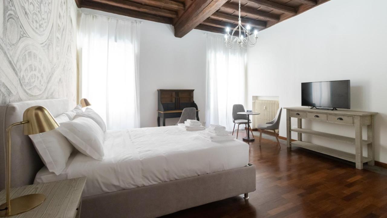 Italianway - Barberini Elegantia Apartment *