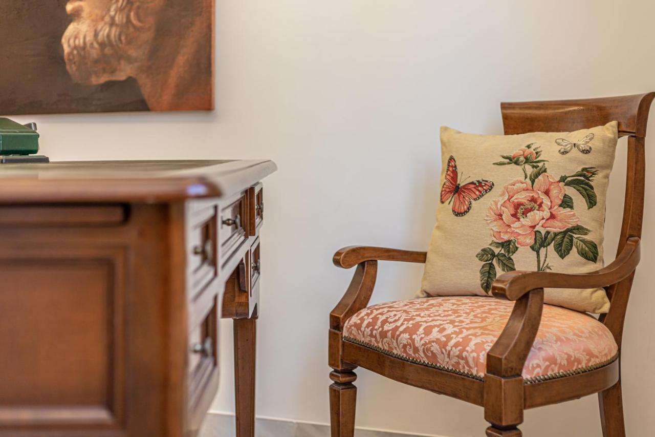Ginevra Luxury New Classic Close Vatican Apartment Rome