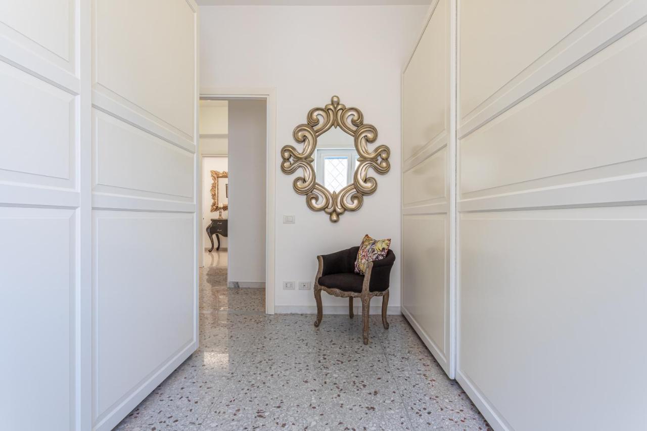 Ginevra Luxury New Classic Close Vatican * Rome