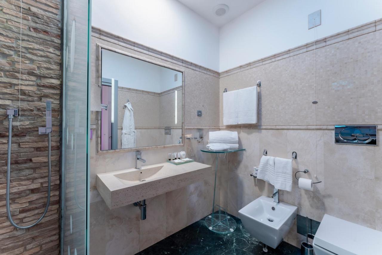 Trecento Hotel Rome