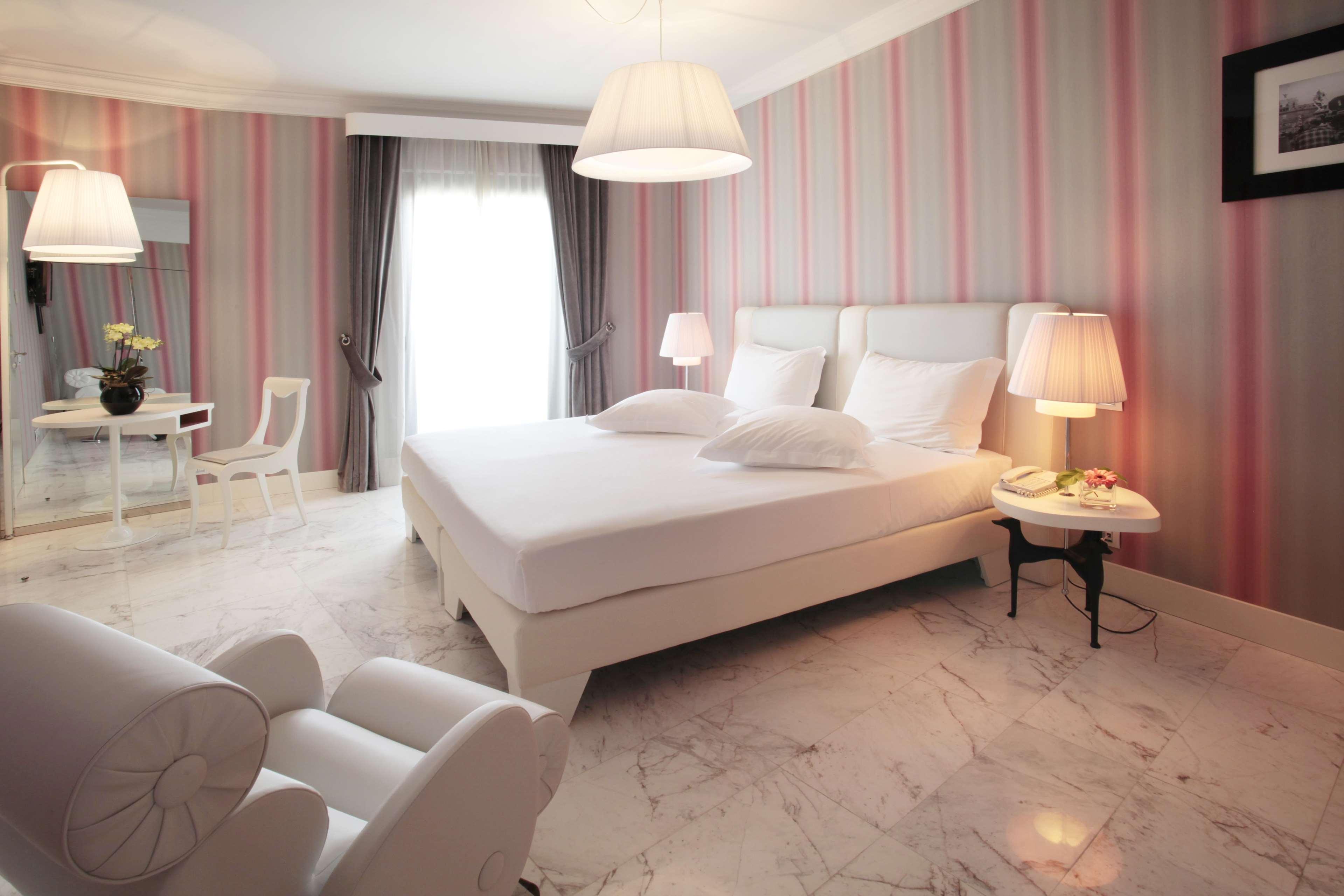 Grand Palace Hotel