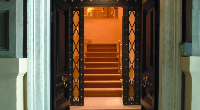 Colosseo Hotel Rome