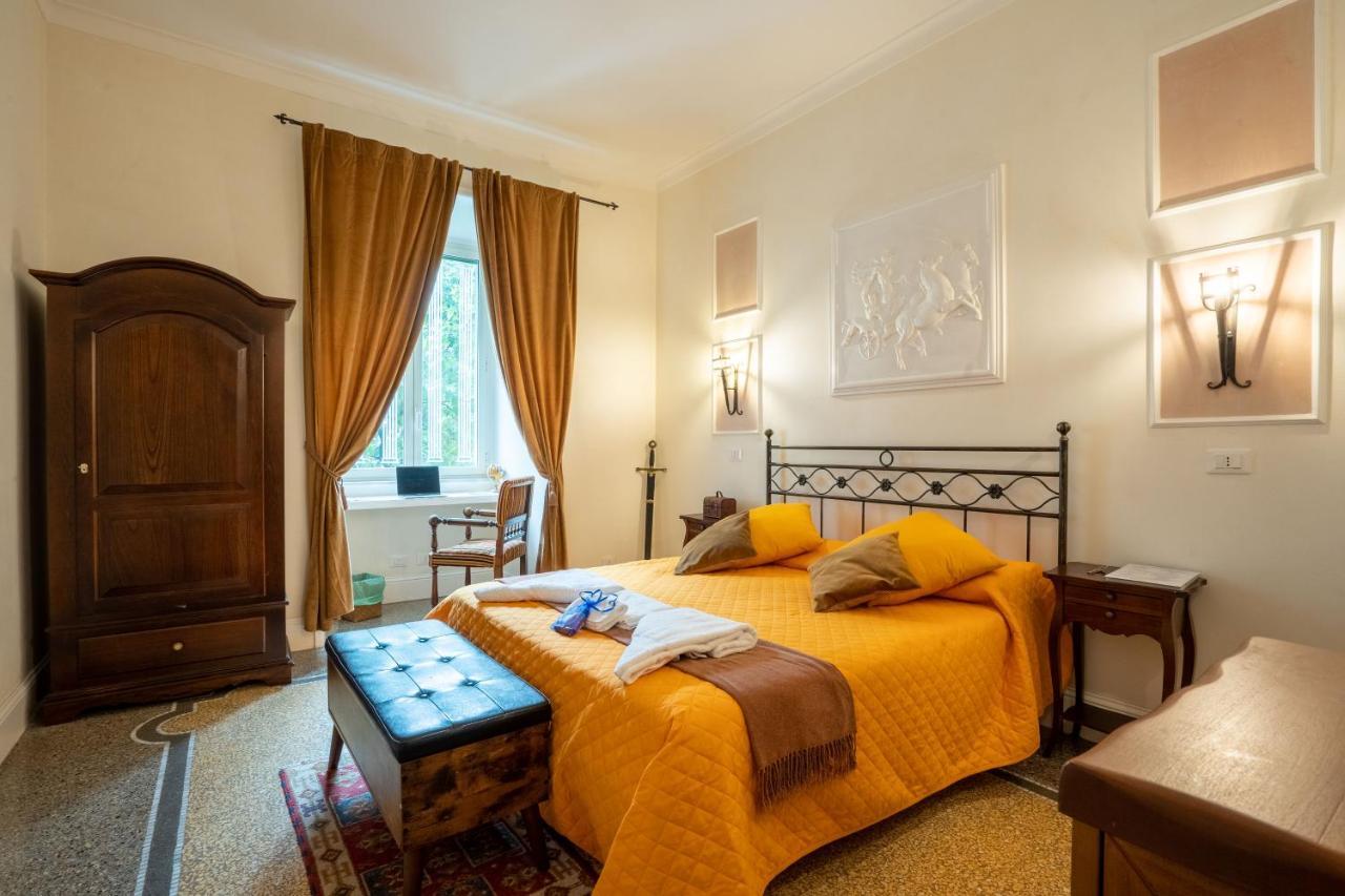 Capital 4*