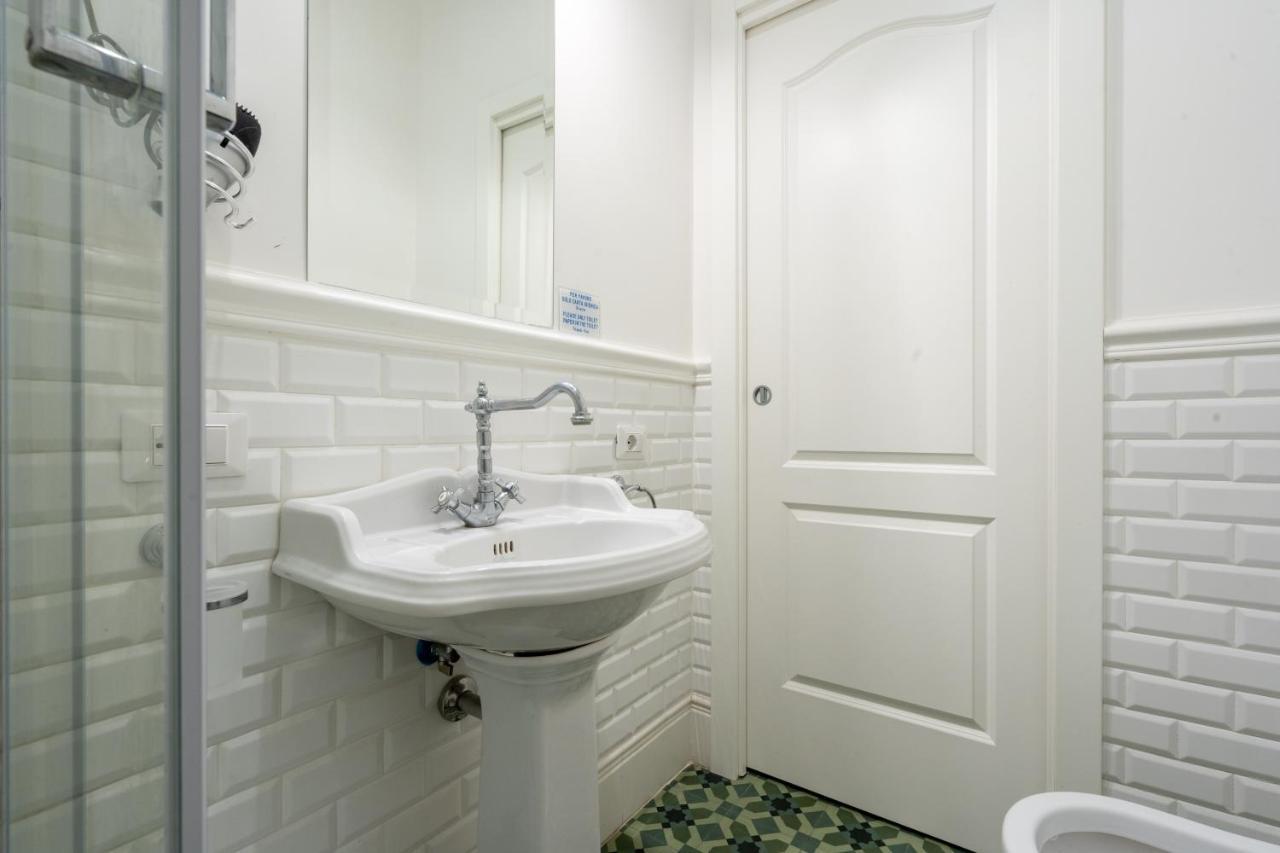 Capital Bed & Breakfast 4*
