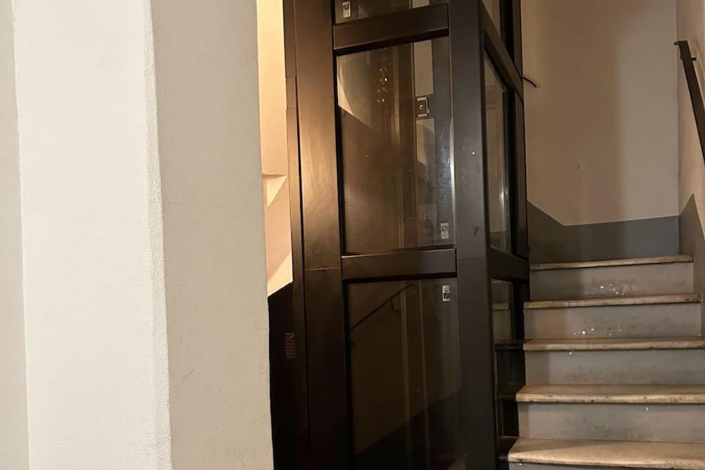 Splendido Nel Centro Di Roma, Monti Apartment