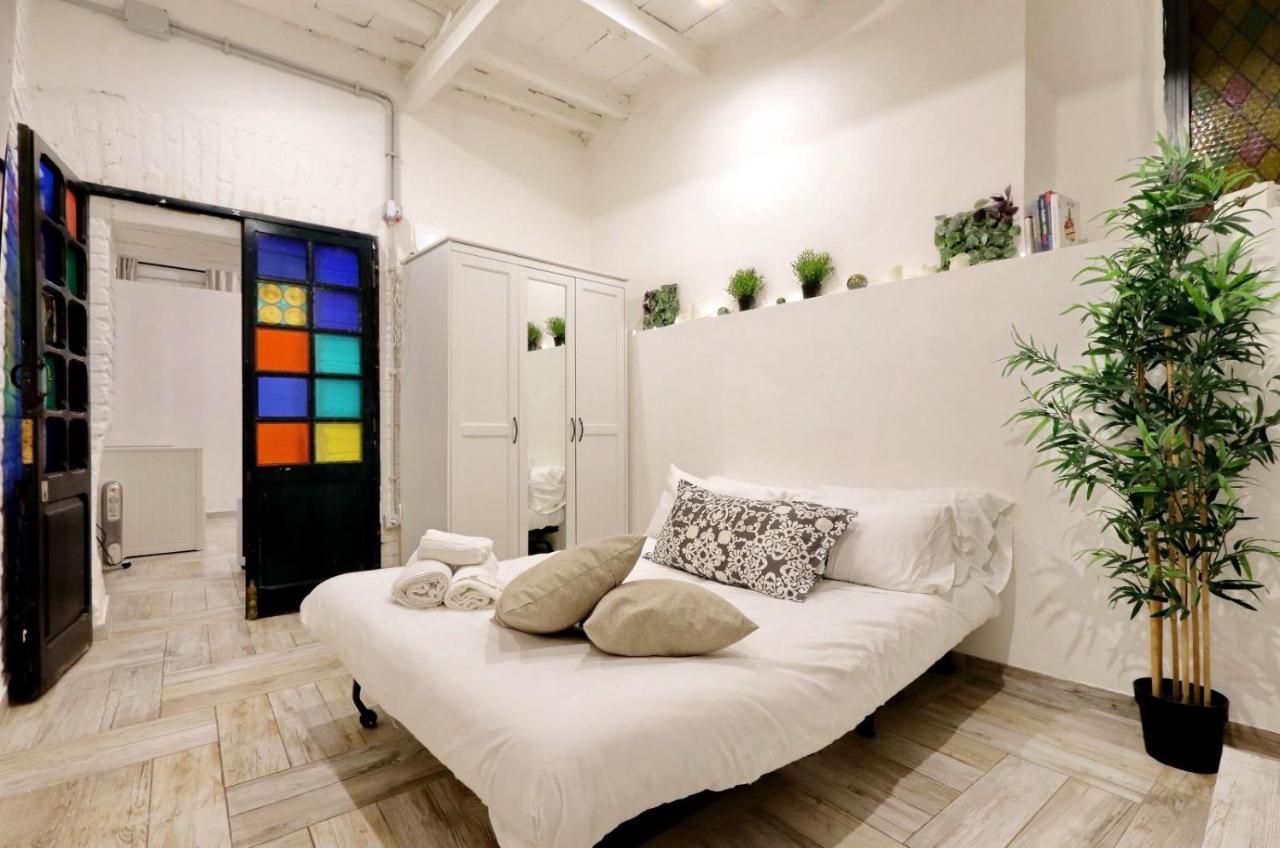 Happiness Apartment *