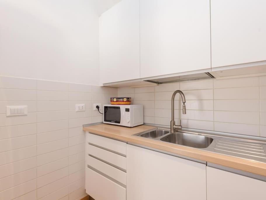 Trevi Fountain Luxury Apartment *