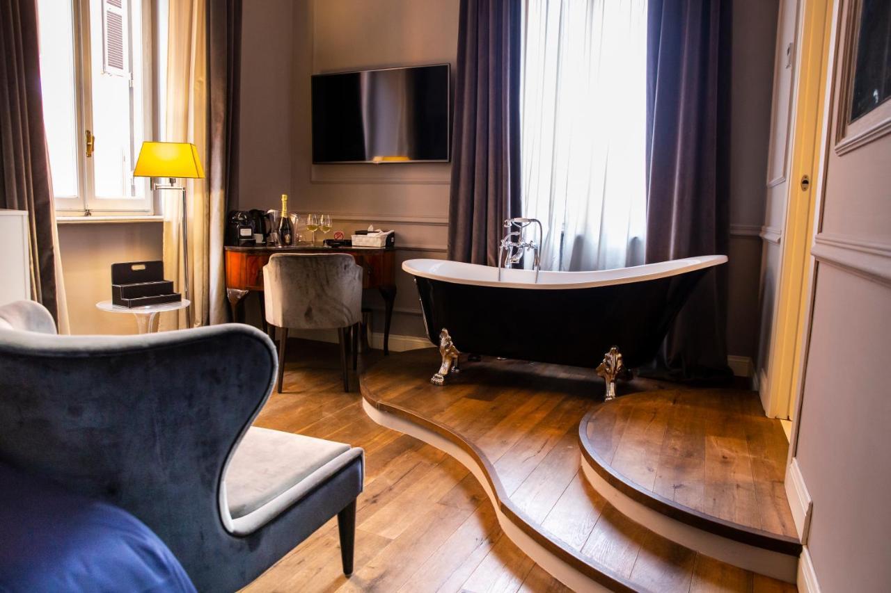 Relais San Lorenzo In Lucina * Rome