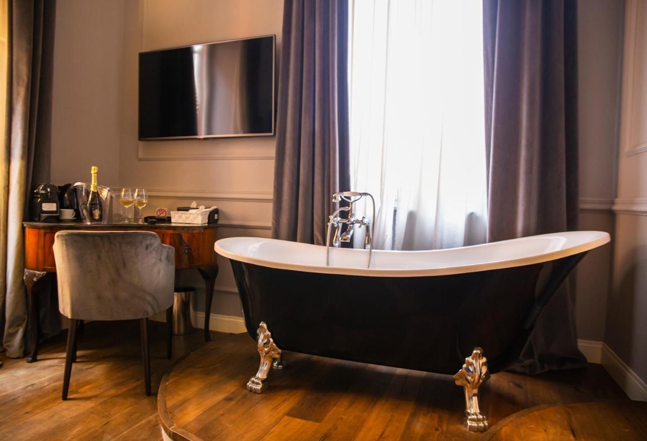 Relais San Lorenzo In Lucina Guest house Rome