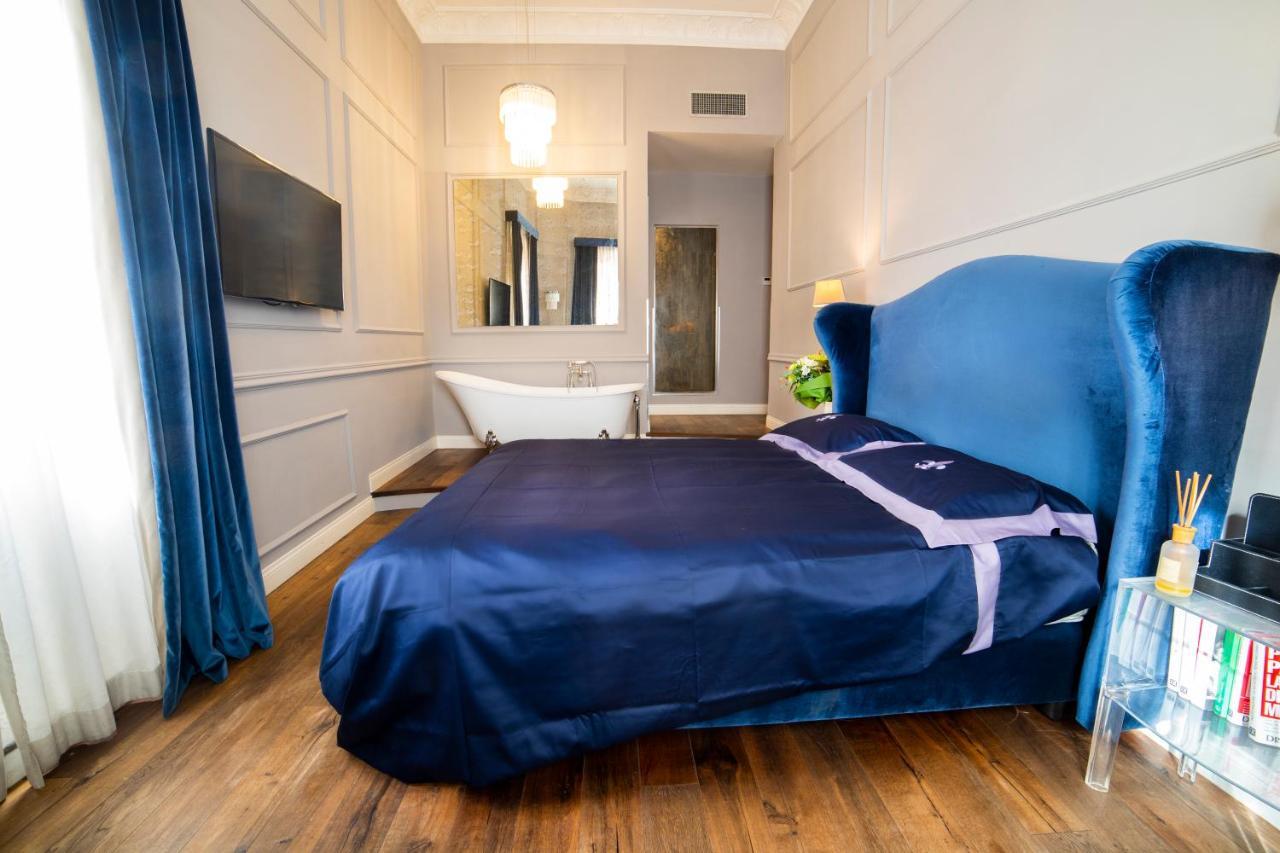 Relais San Lorenzo In Lucina Guest house