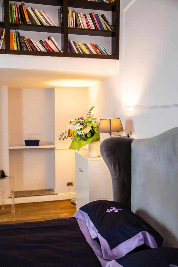 Relais San Lorenzo In Lucina Guest house