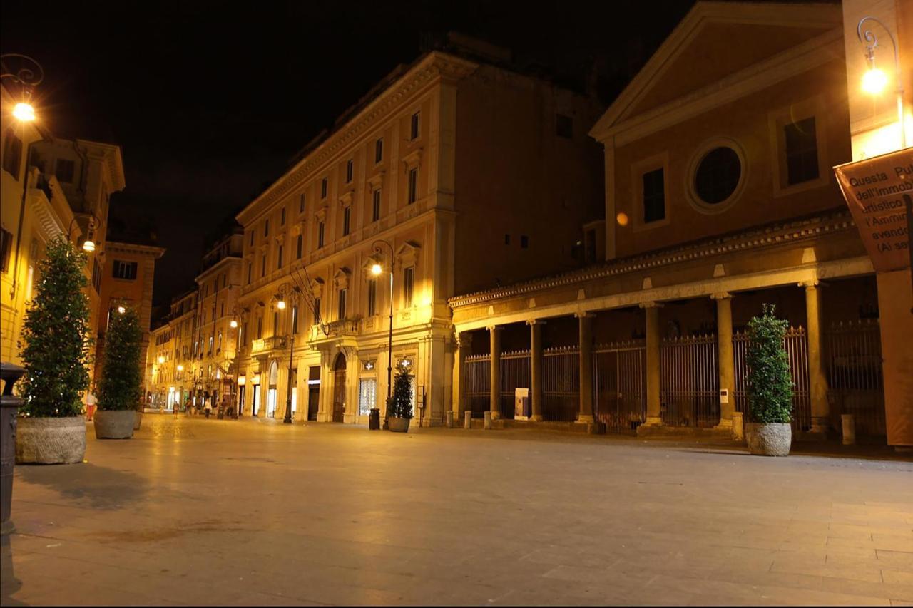 Relais San Lorenzo In Lucina Rome