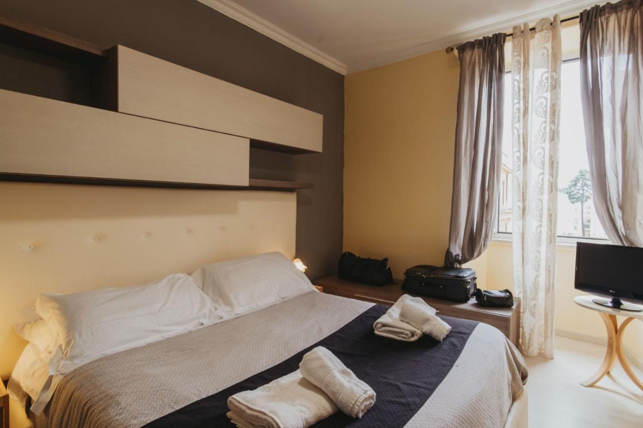 Bed & Breakfast Trevi In Rome