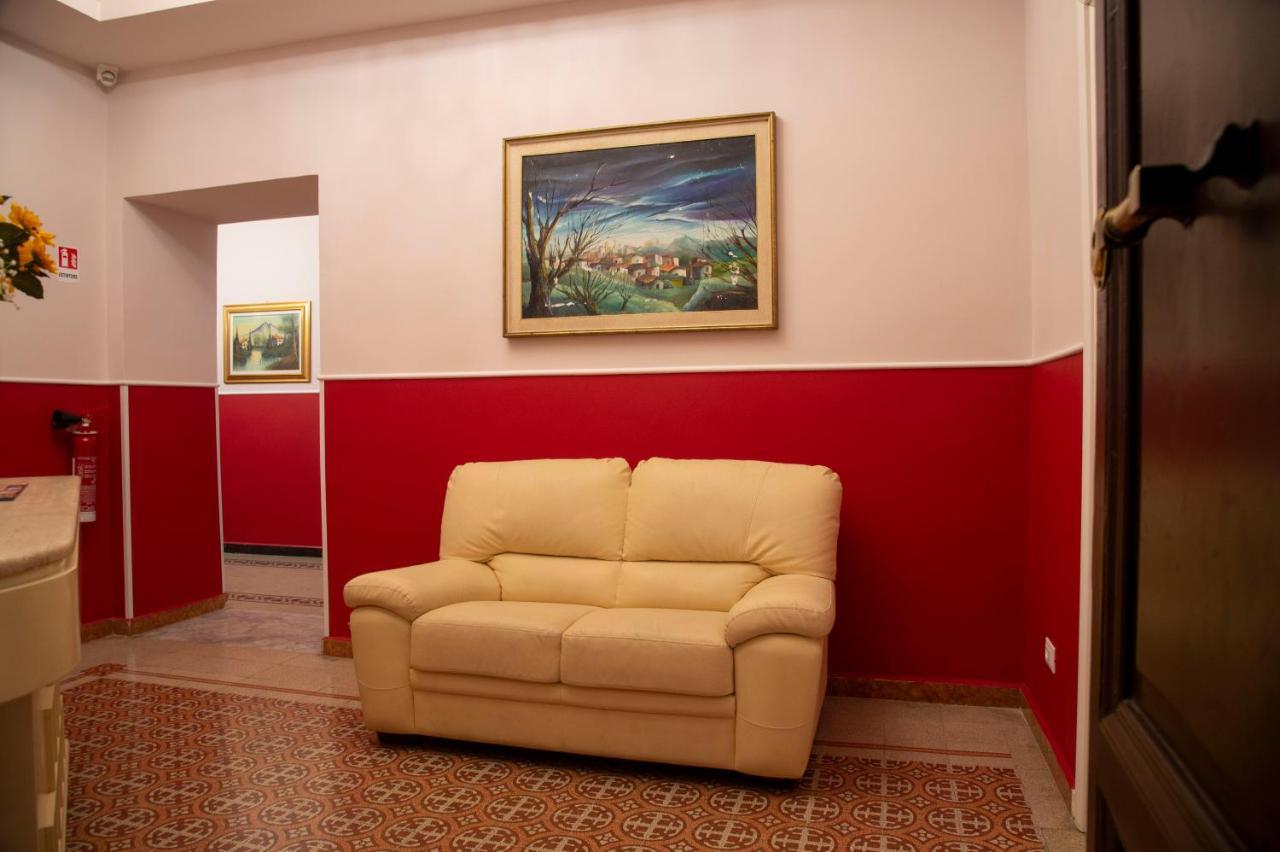 Domus Napoleone Guest house Rome