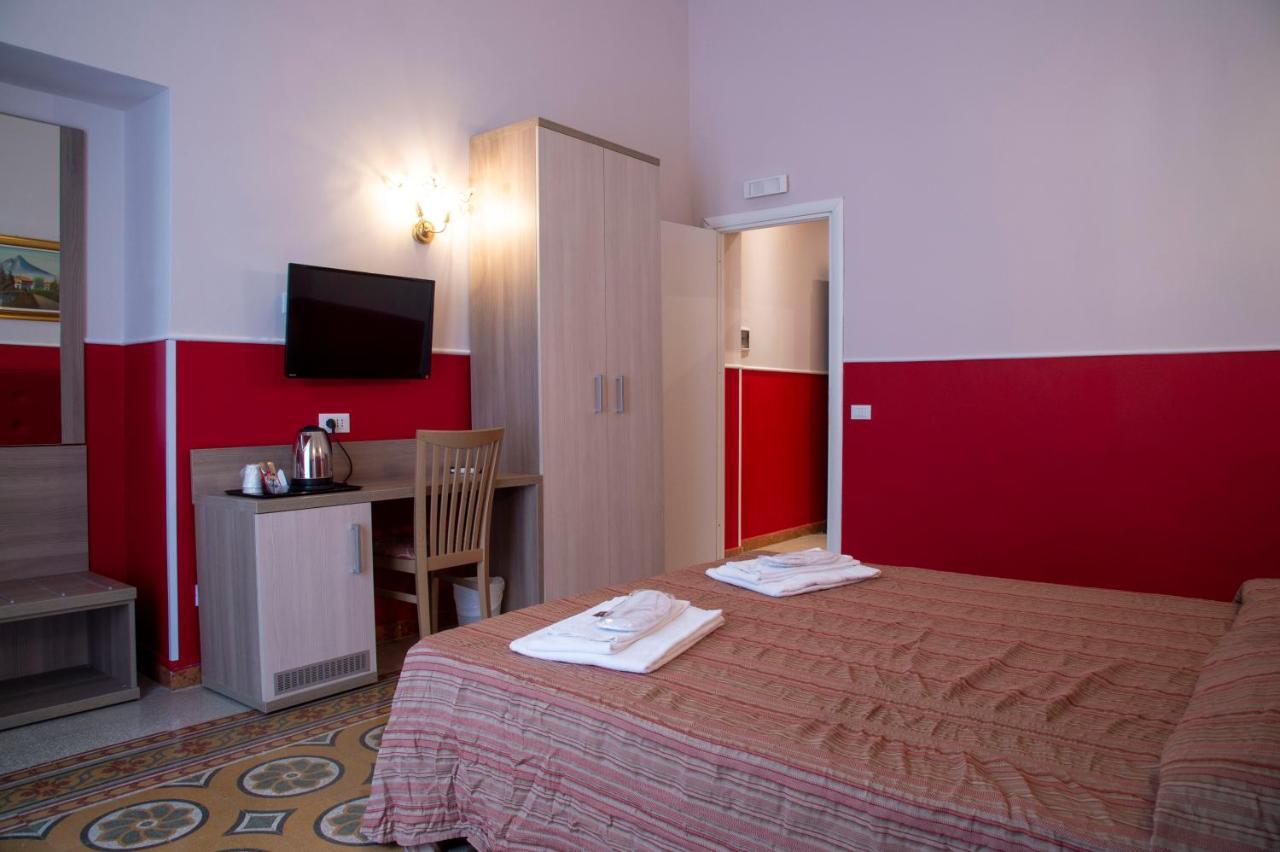 Domus Napoleone Guest house 3*
