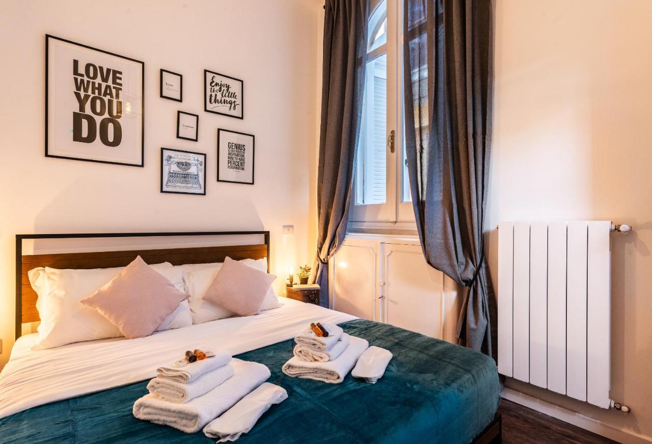 Apartment Via Del Corso Rome